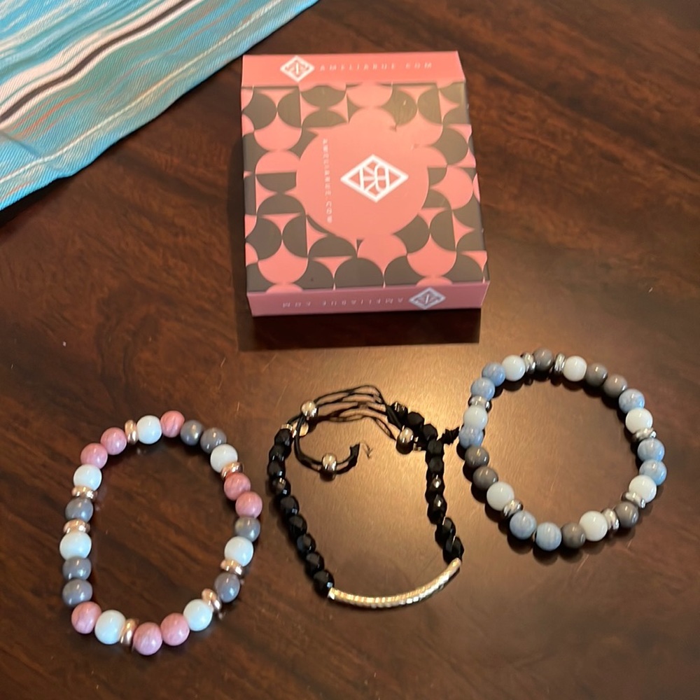 Amelia Rue Kinsley 3-piece bracelet set, New